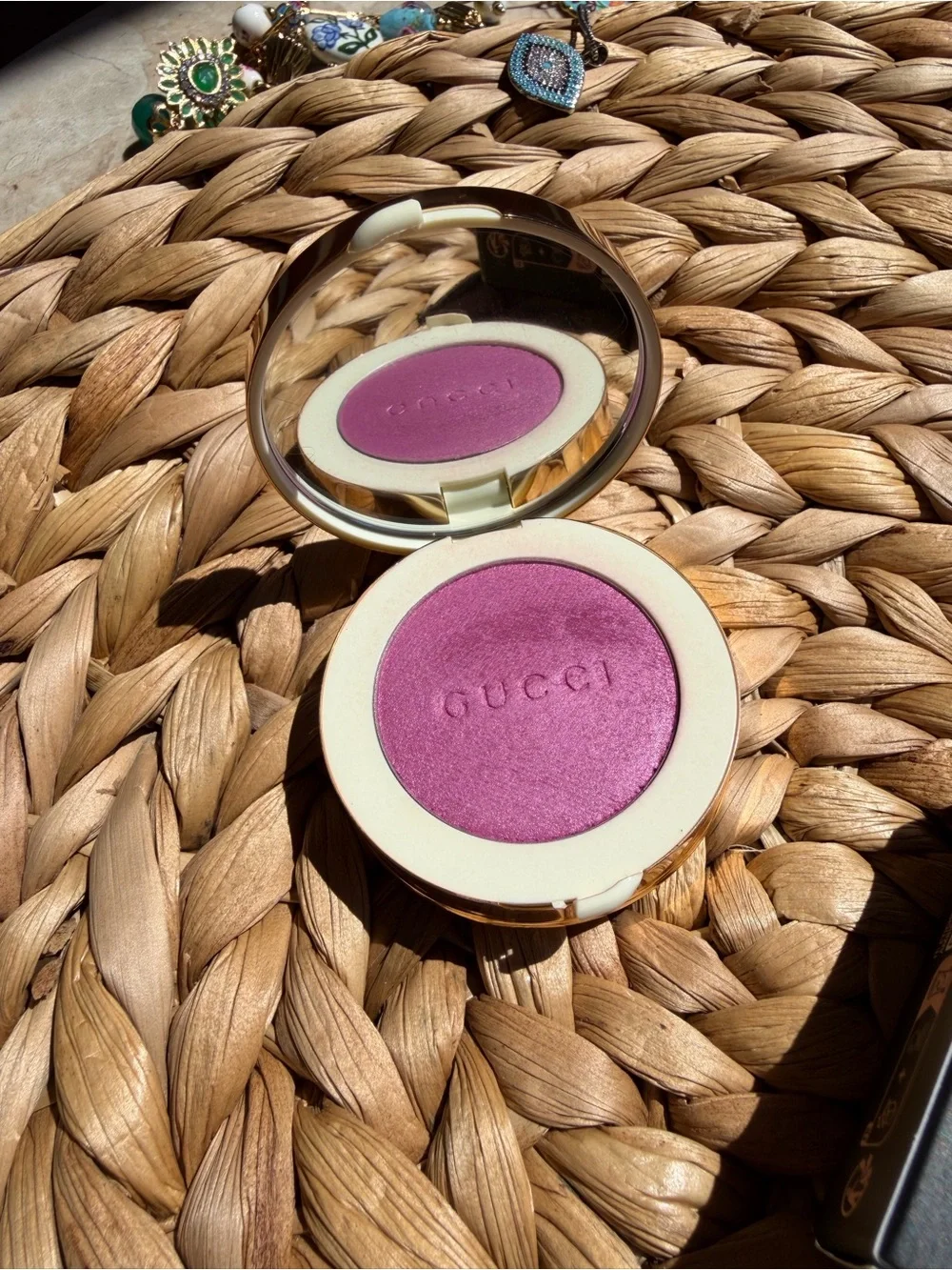 Gucci creamy luminous
